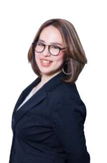 藤原 奈緒 氏
