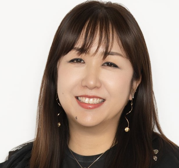 天藤 洋子 氏